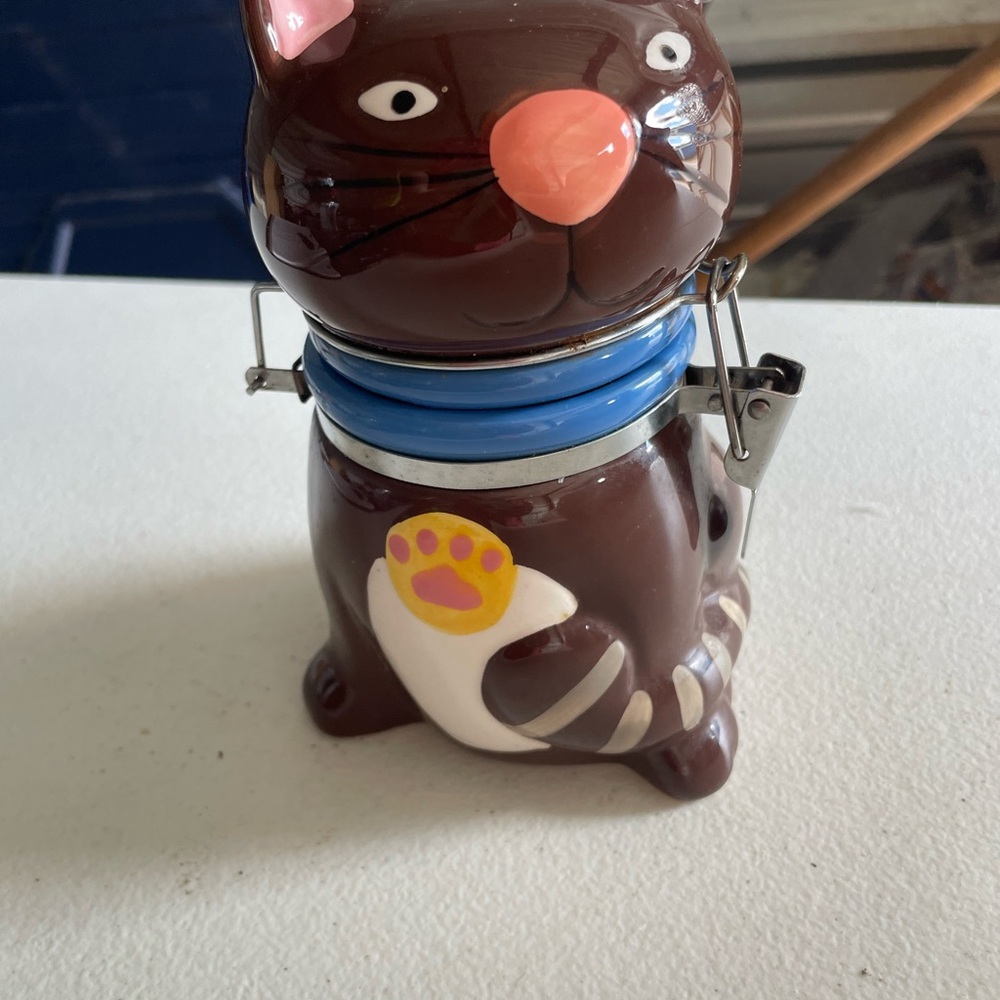 Boston Warehouse Brown Cat Treat Jar with Blue Collar vintage